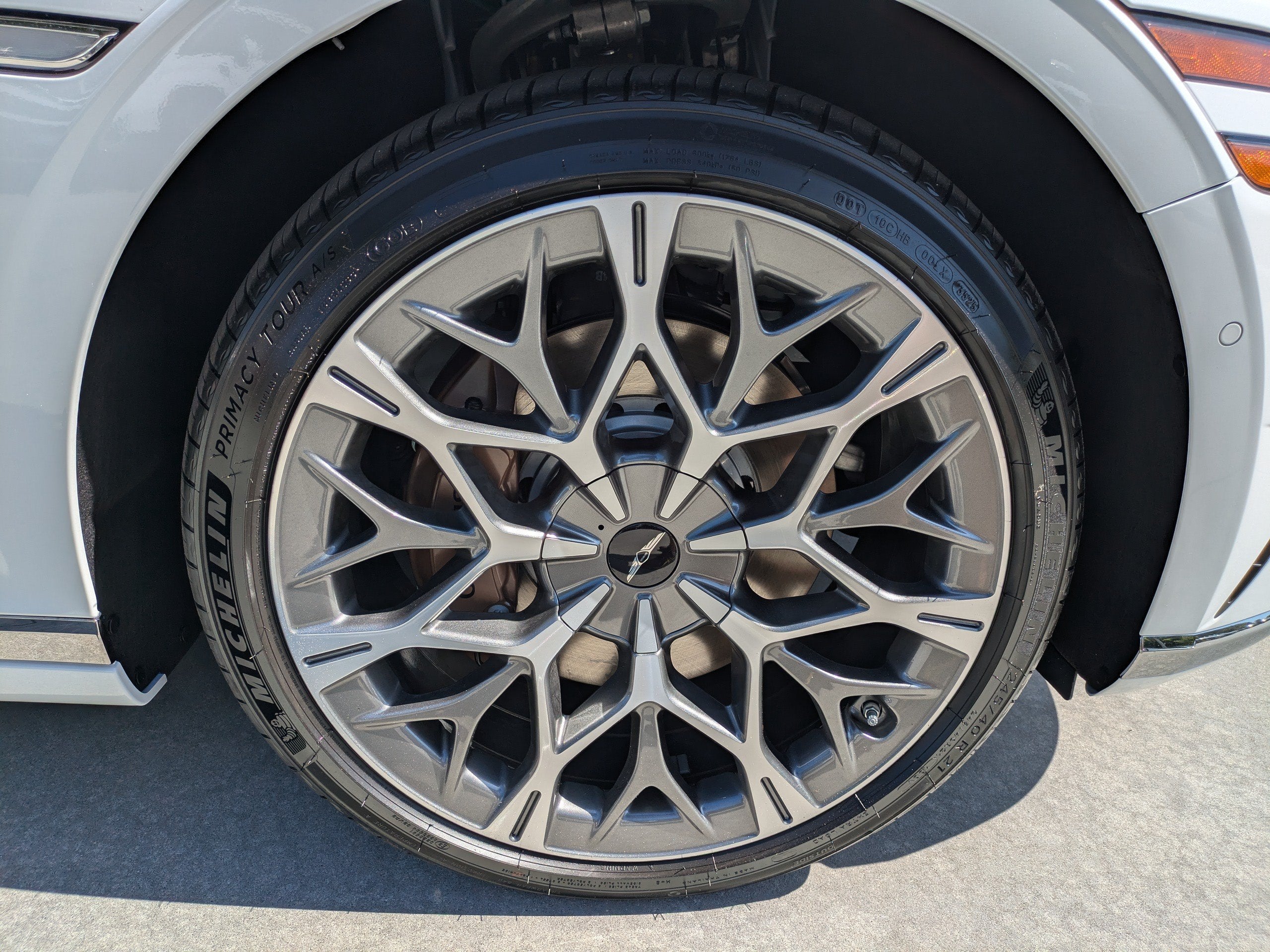 2026 Genesis G90 3.5T E-SC MHEV