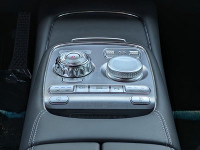 2024 Genesis G90 E-SC