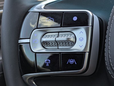 2024 Genesis G90 E-SC