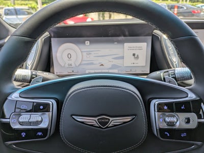 2024 Genesis G90 E-SC