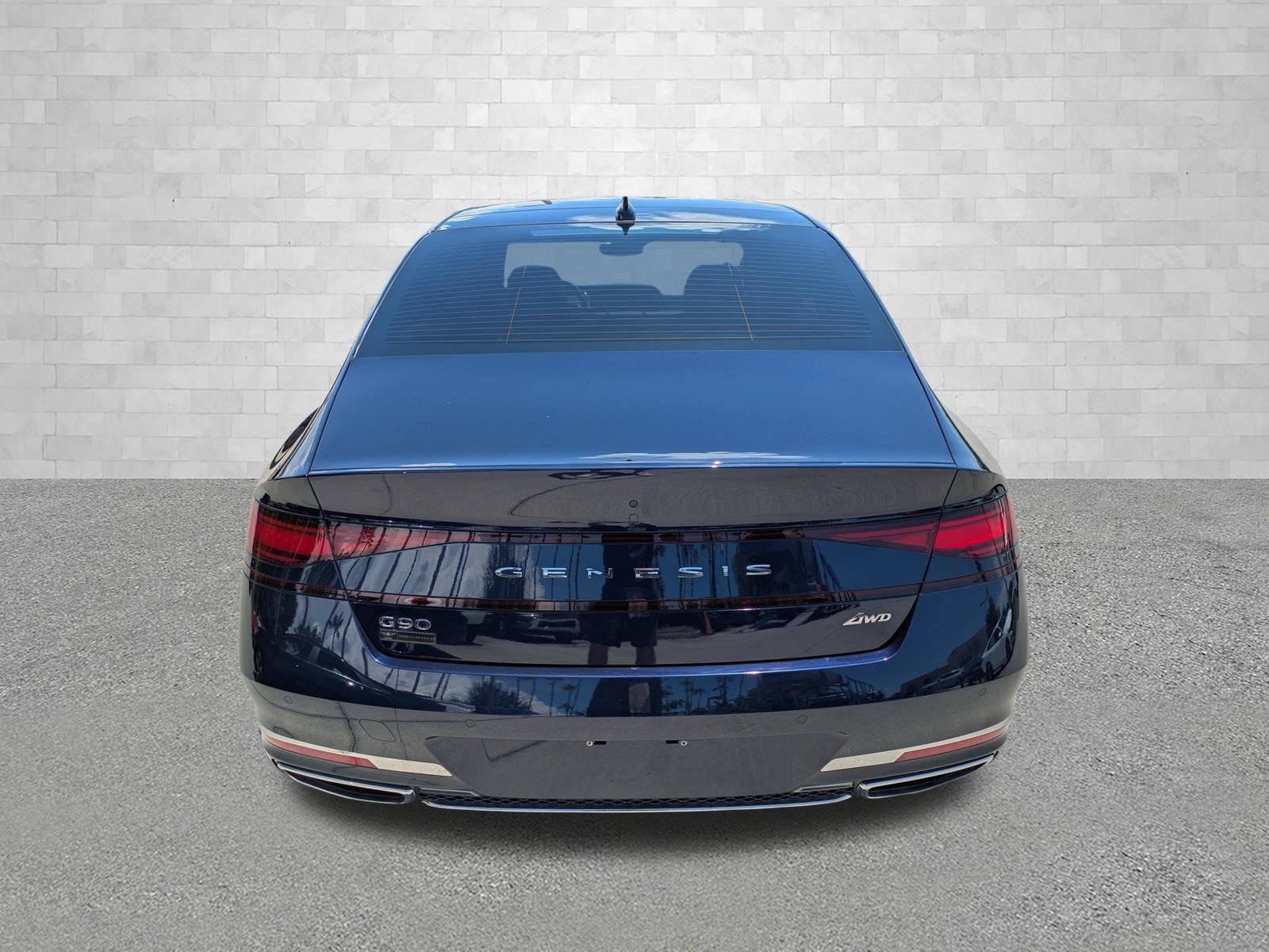 2024 Genesis G90 E-SC