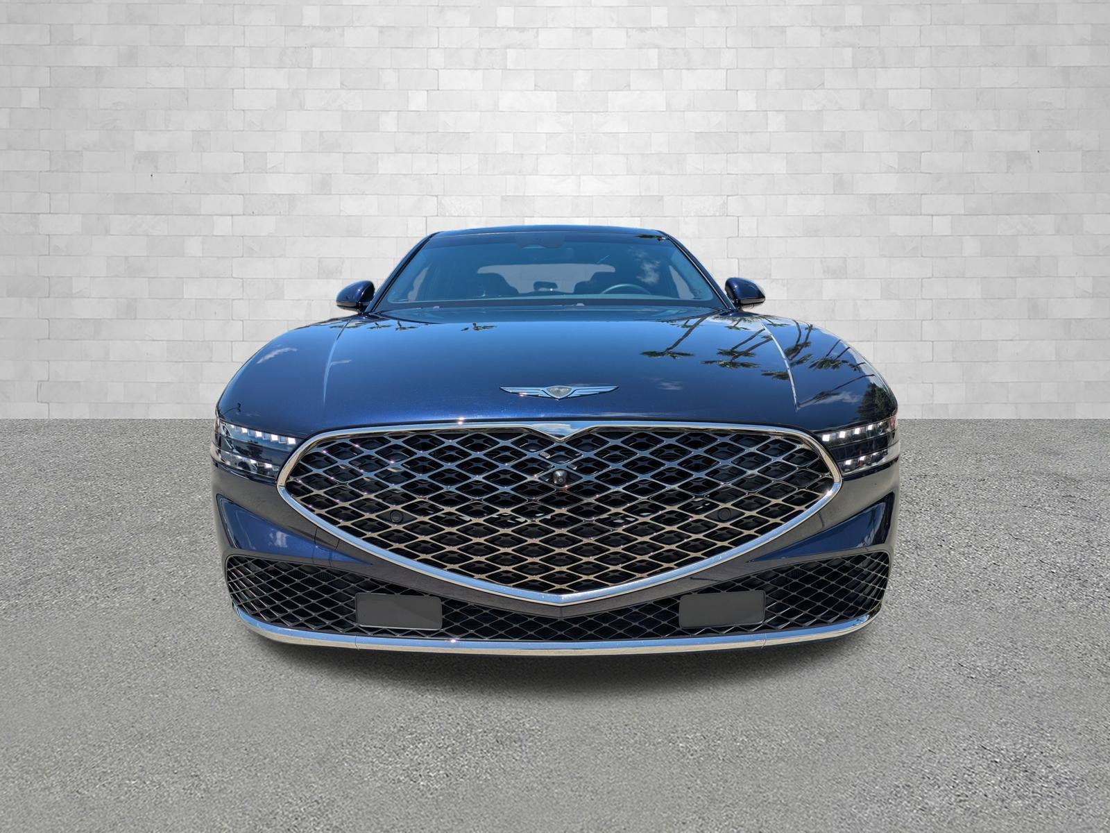 2024 Genesis G90 E-SC