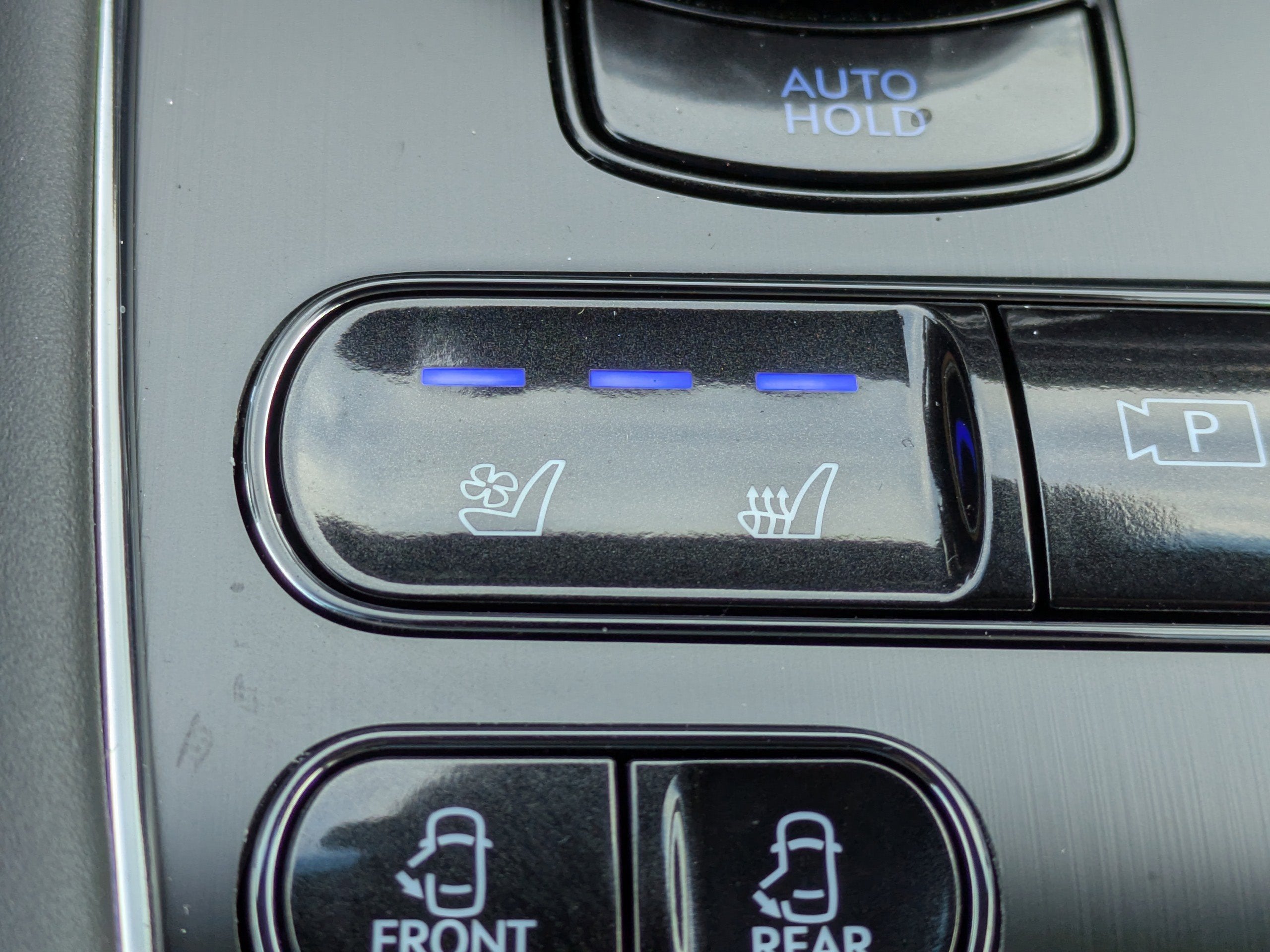 2026 Genesis G90 3.5T E-SC MHEV PRESTIGE BLACK