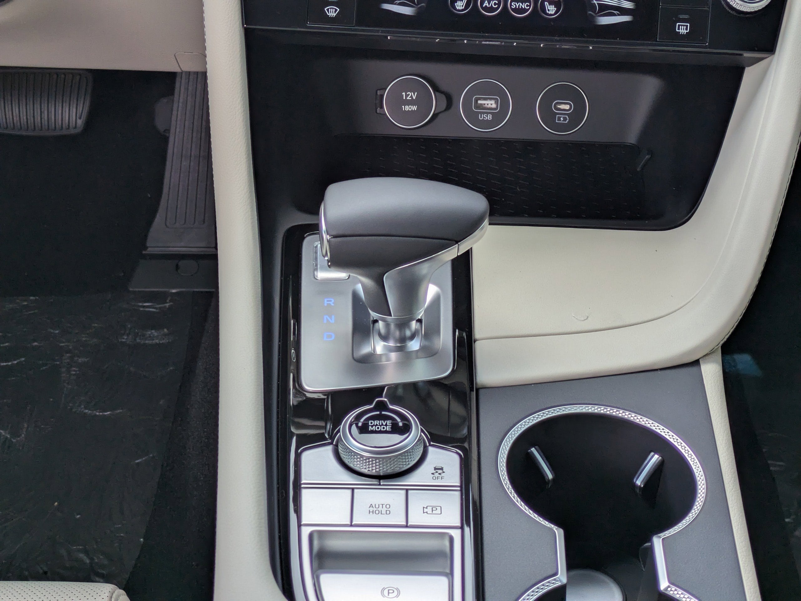 2026 Genesis G70 2.5T