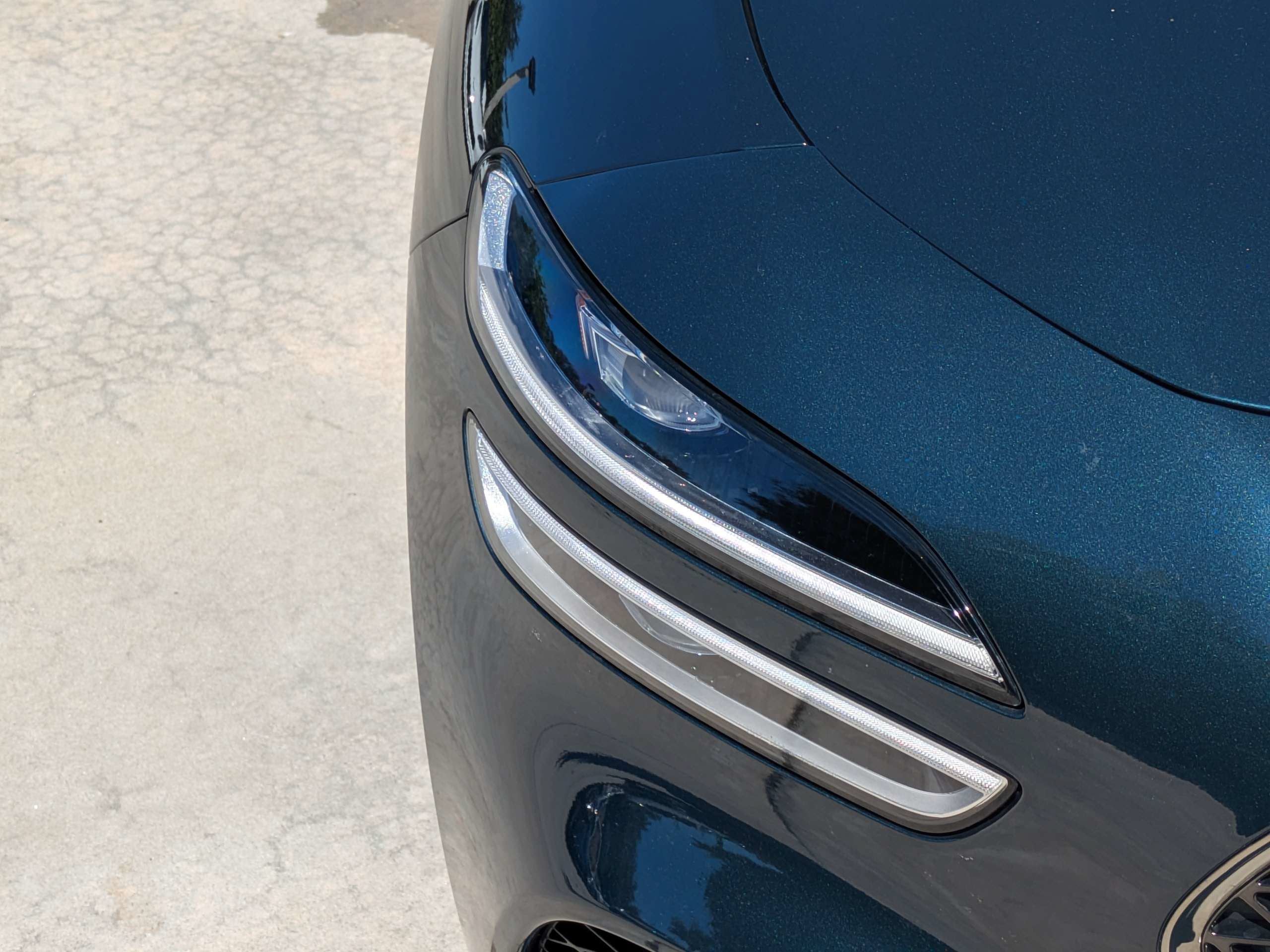 2024 Genesis G70 2.5T