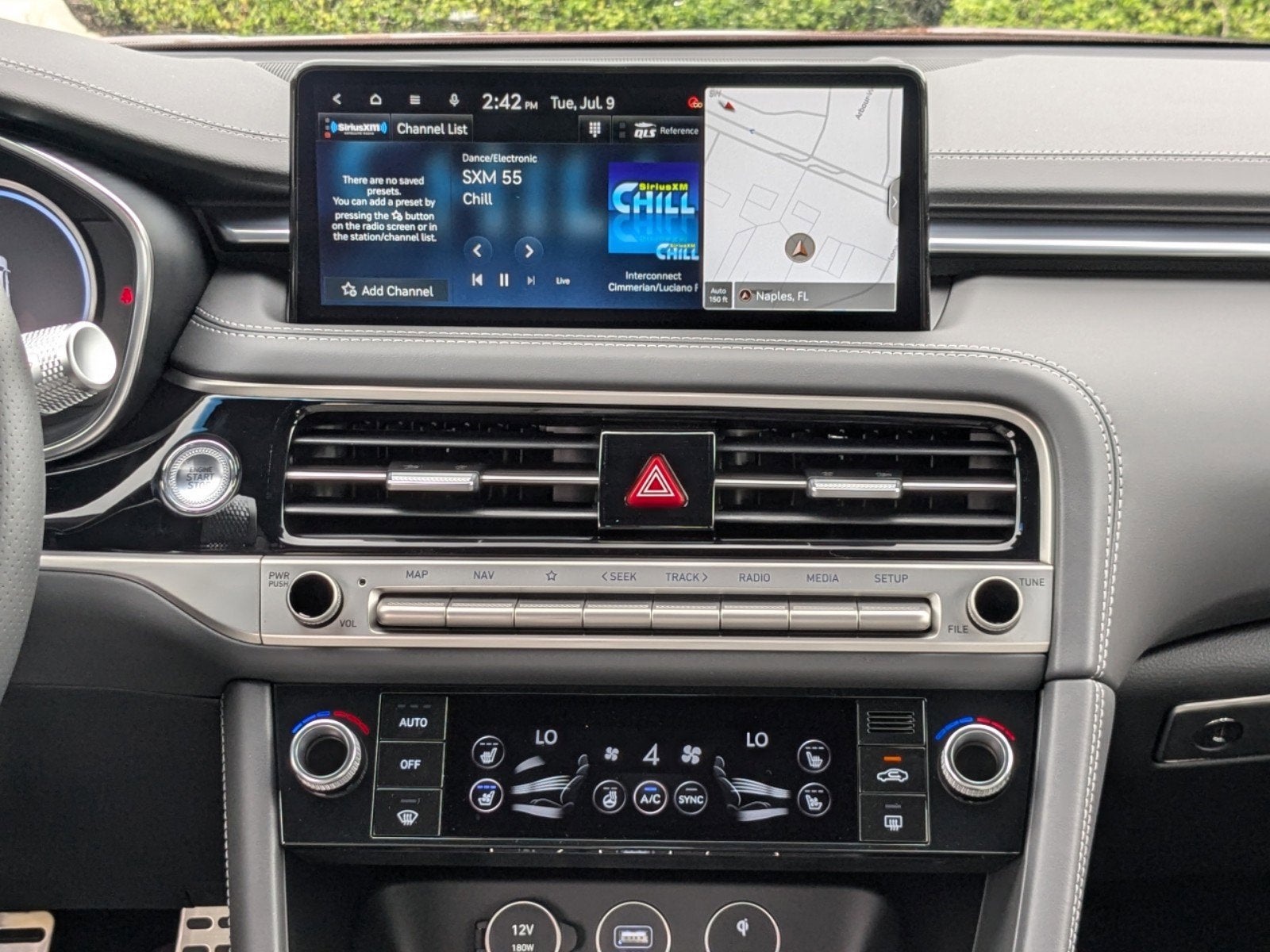 2025 Genesis G70 3.3T SPORT PRESTIGE