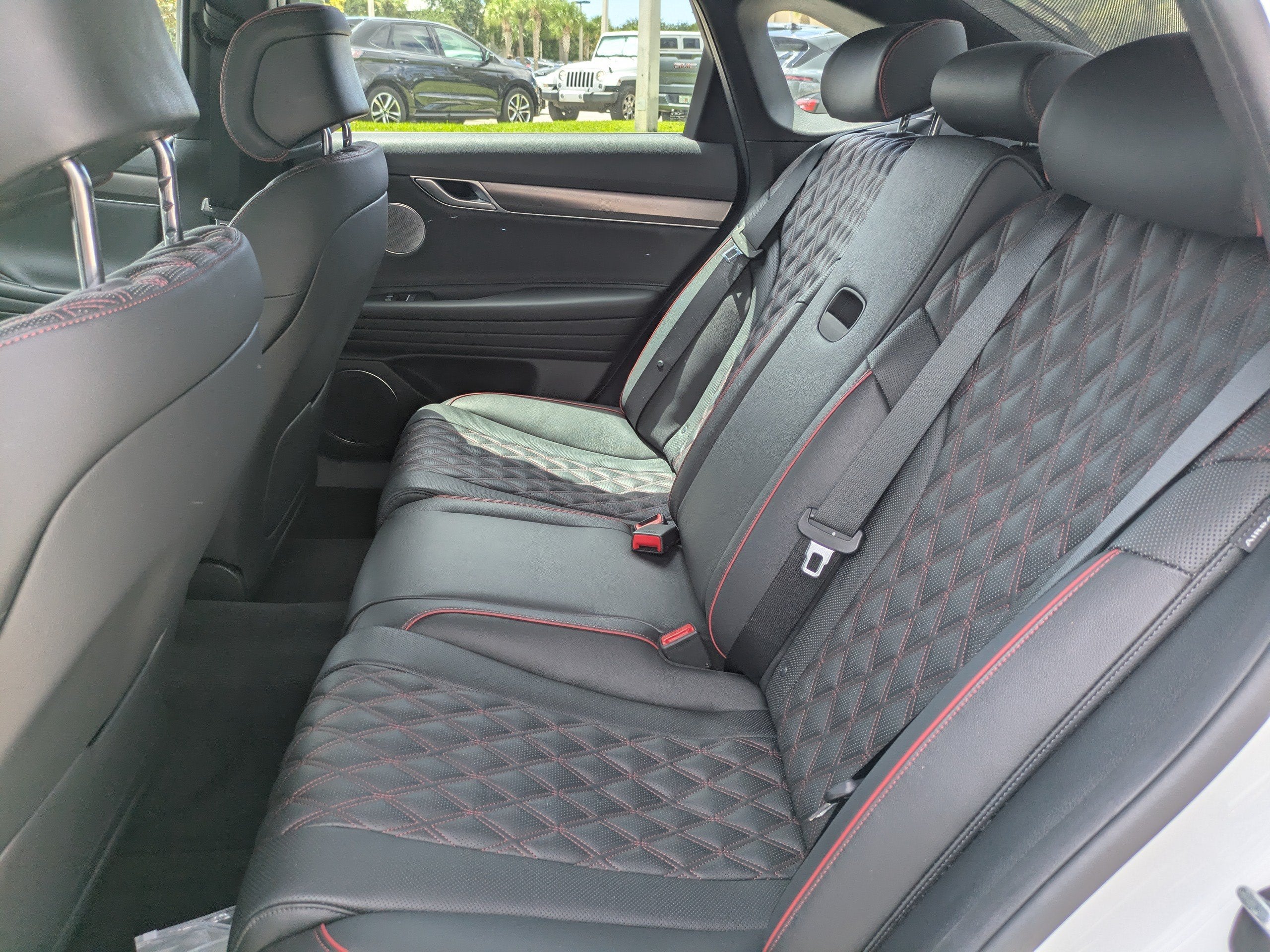 2024 Genesis G80 2.5T