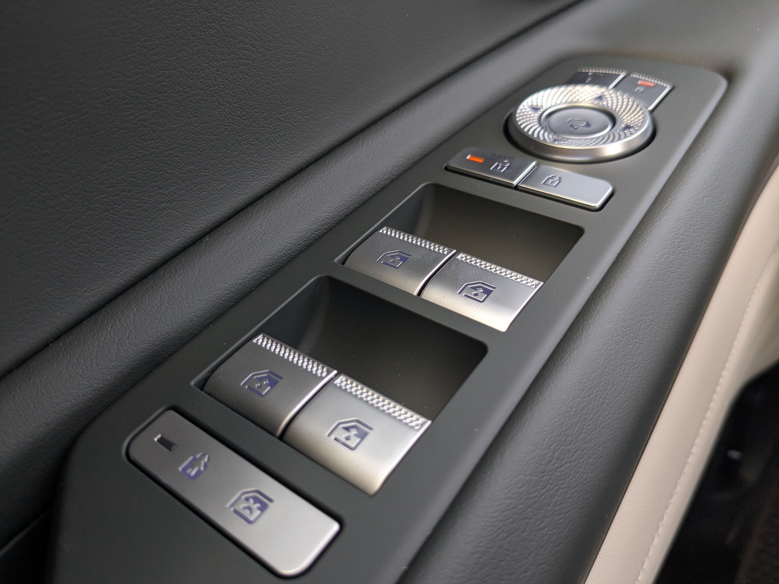 2025 Genesis GV80 PRESTIGE