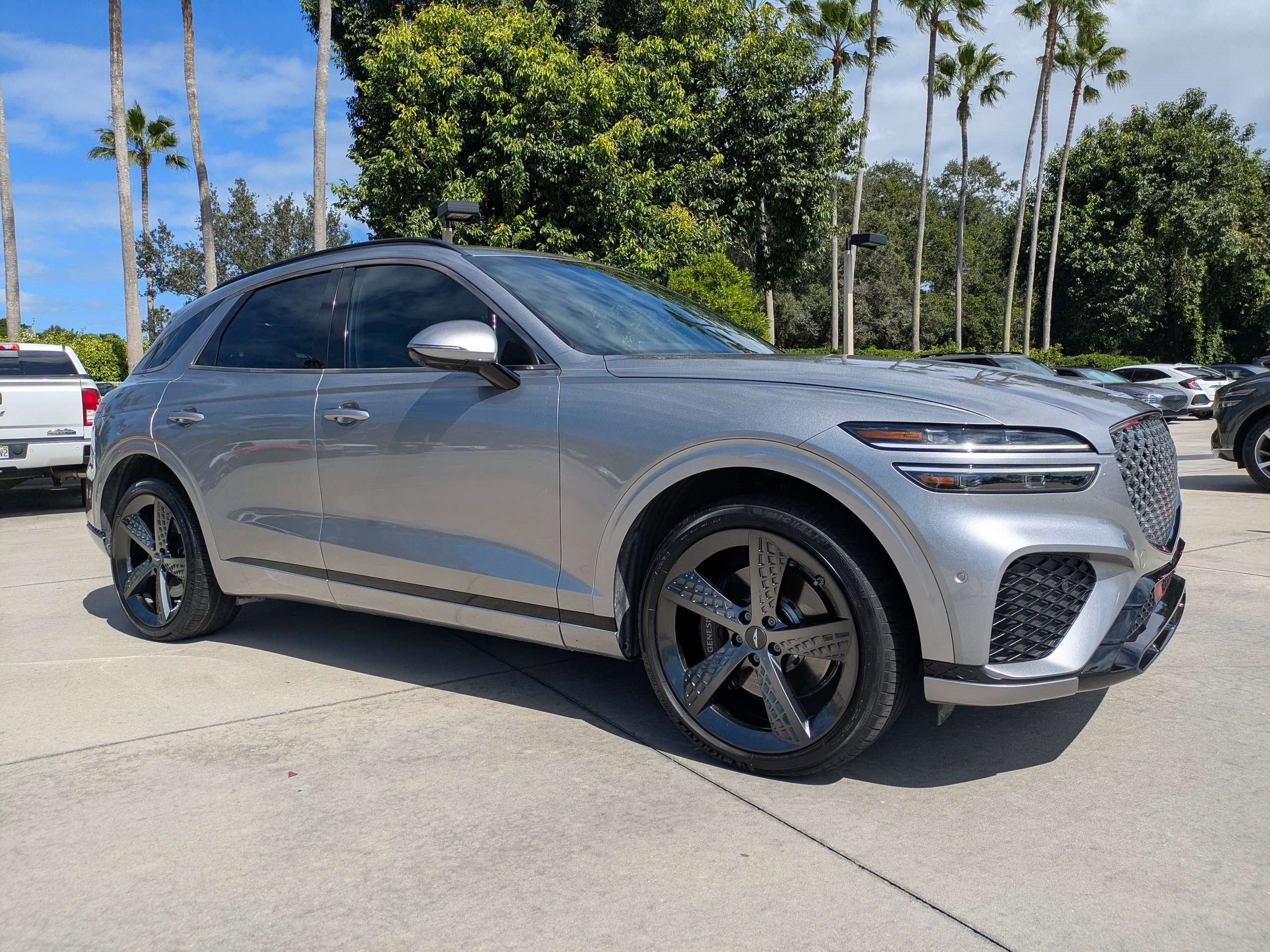 2023 GENESIS GV70