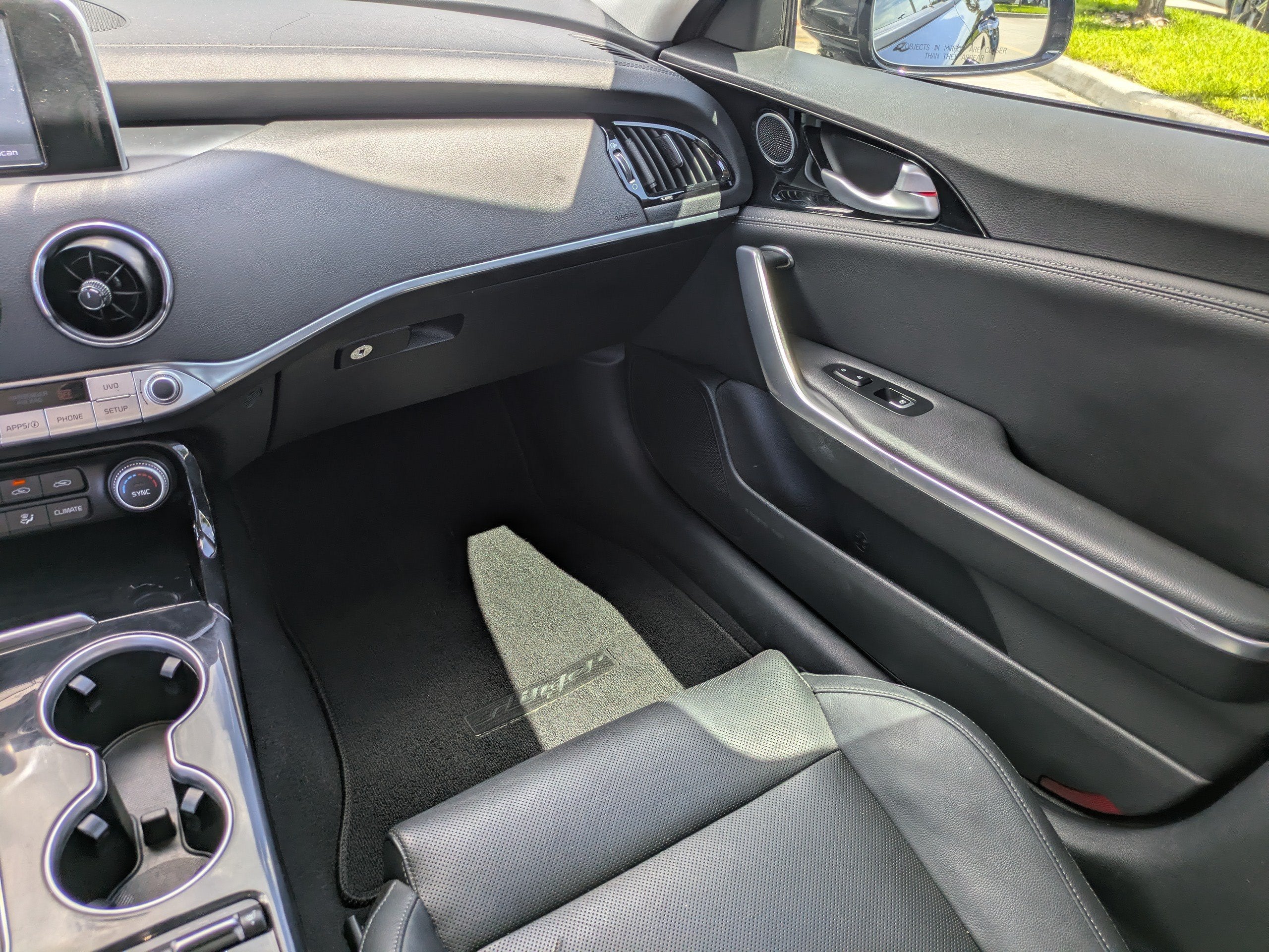 2019 Kia Stinger BASE