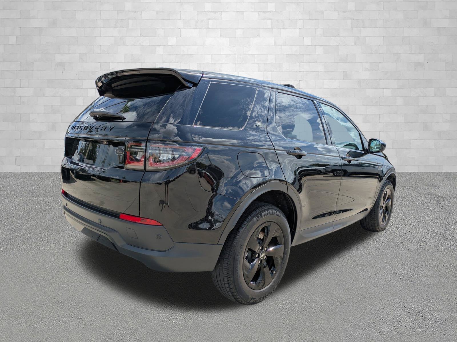 2023 Land Rover Discovery Sport S