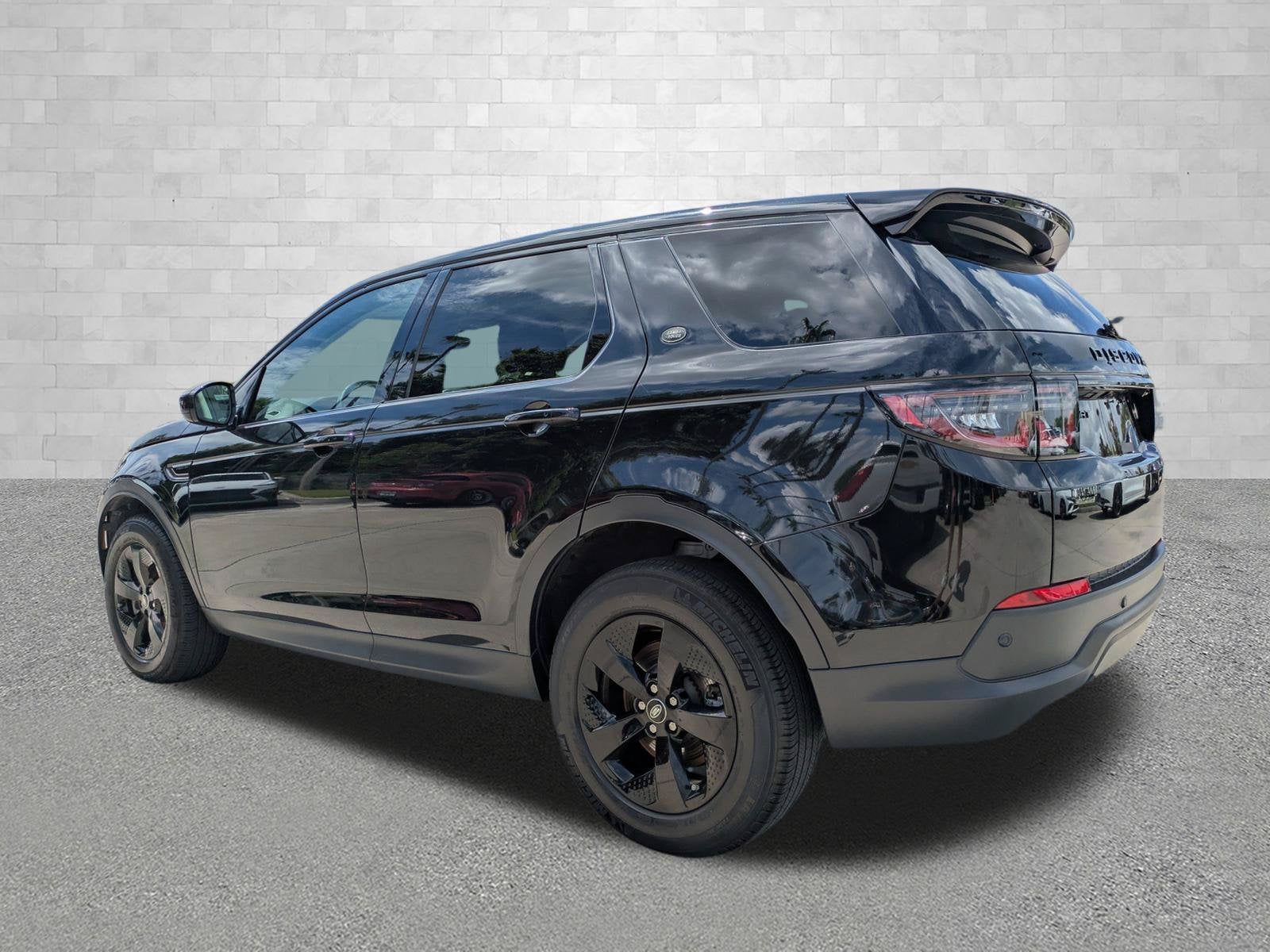 2023 Land Rover Discovery Sport S