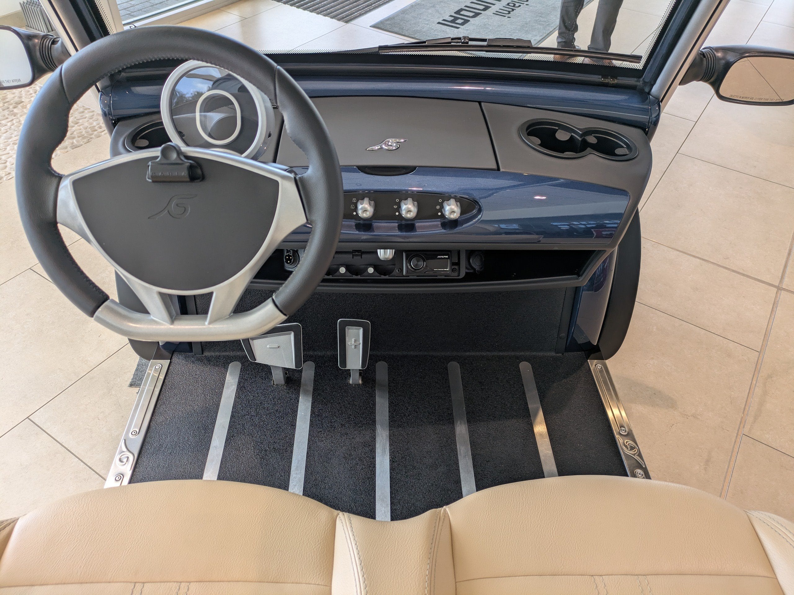 2023 OTHER MAKE GARIA GULF CART Base