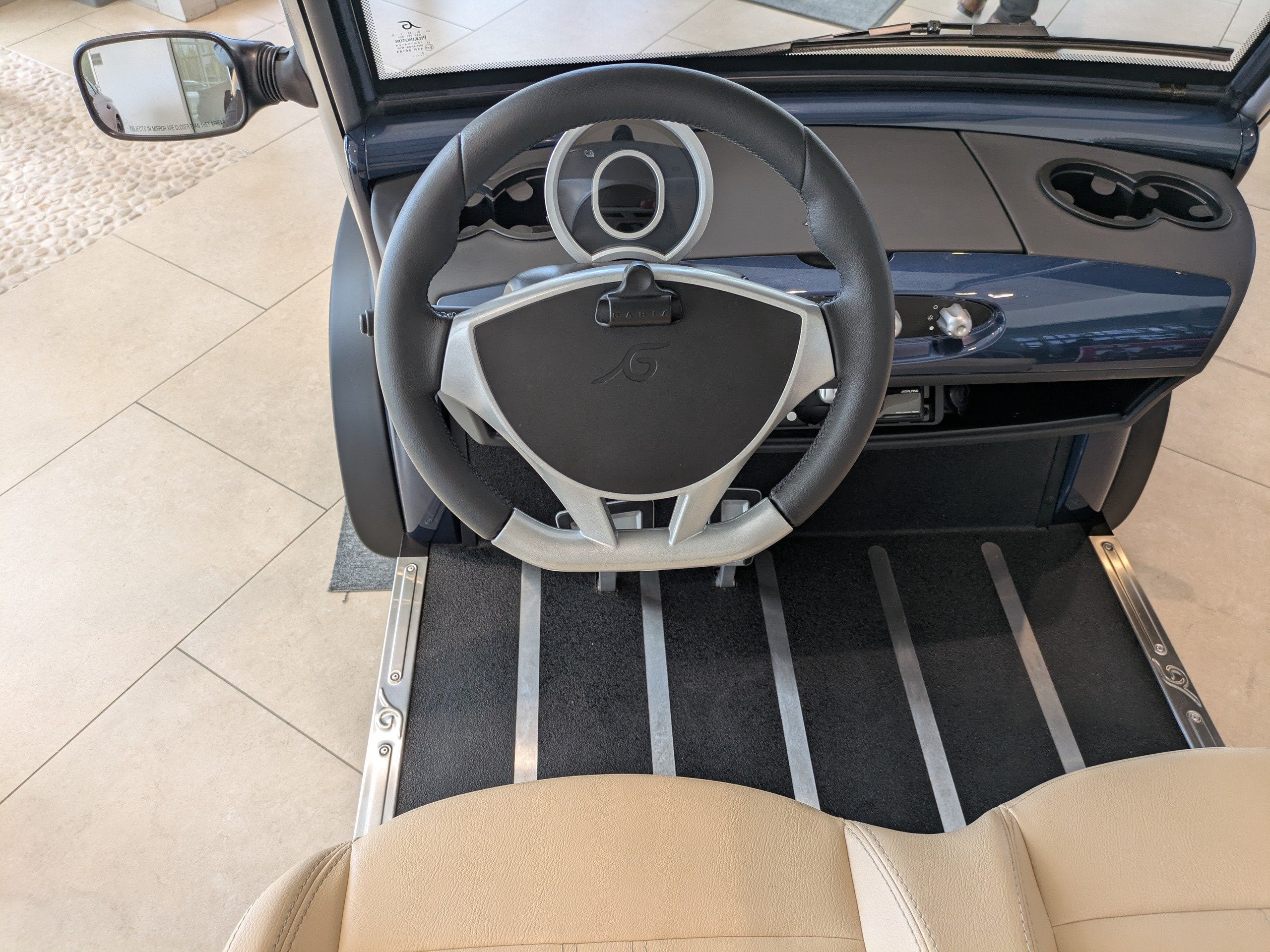 2023 OTHER MAKE GARIA GULF CART Base