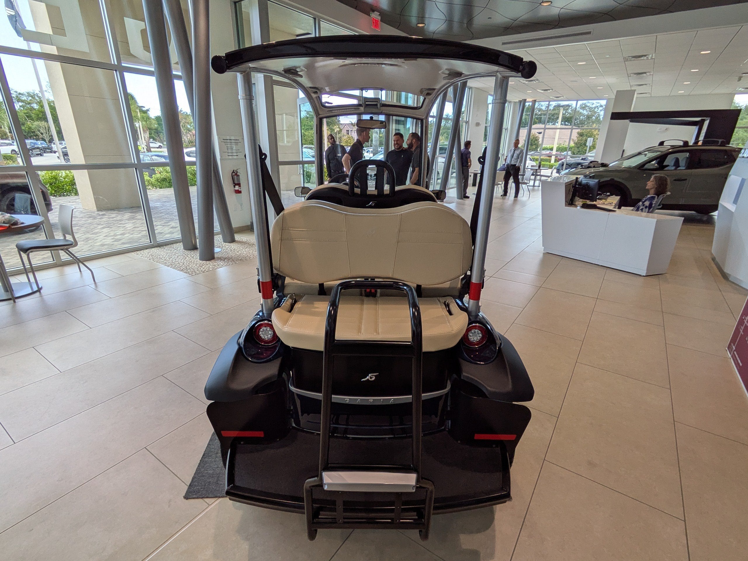 2023 OTHER MAKE GARIA GULF CART Base