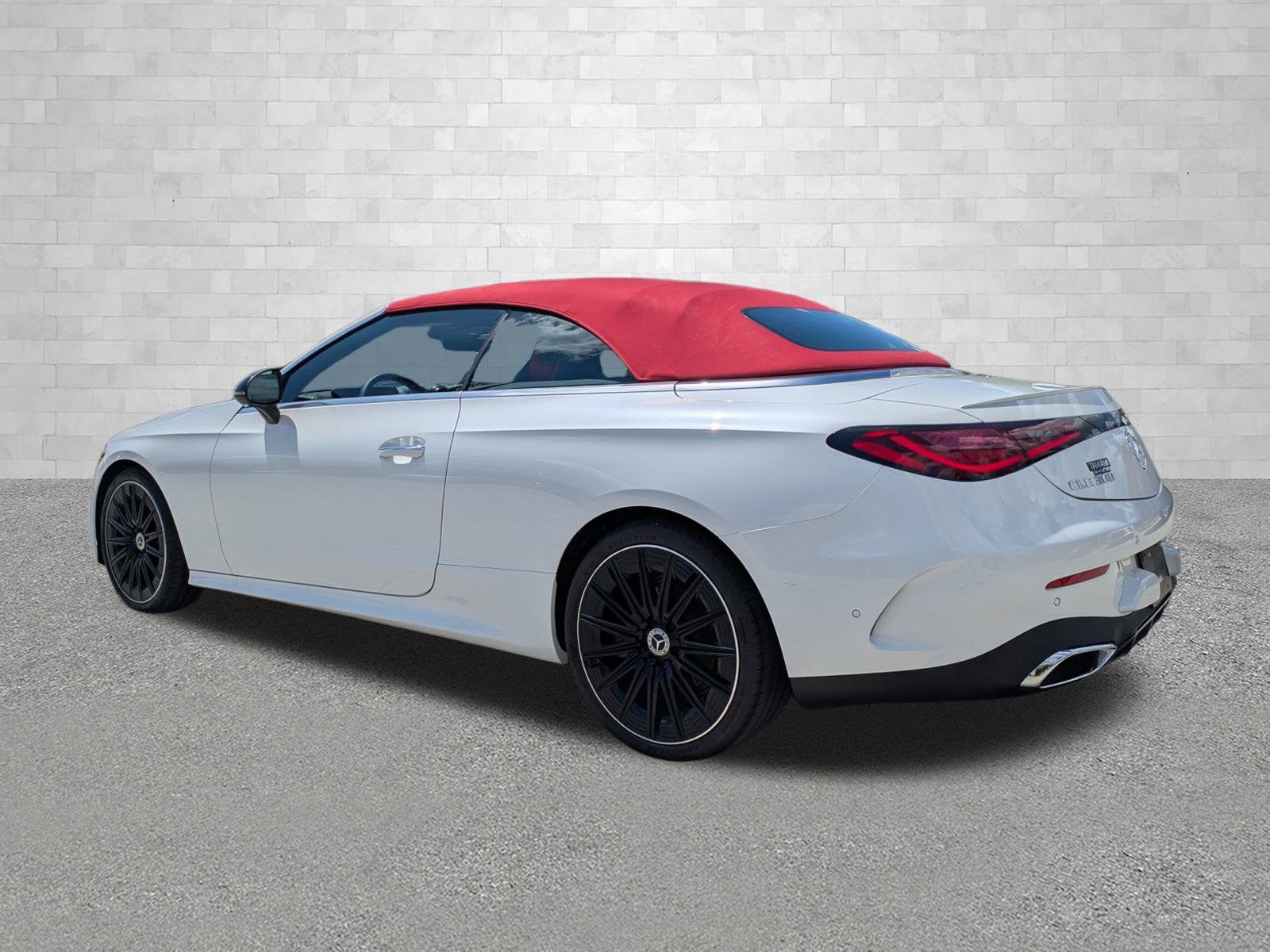 2024 Mercedes-Benz CLE 2DR CAB 4MATIC® CL