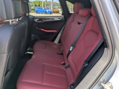 2021 Porsche Macan S