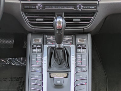 2021 Porsche Macan S