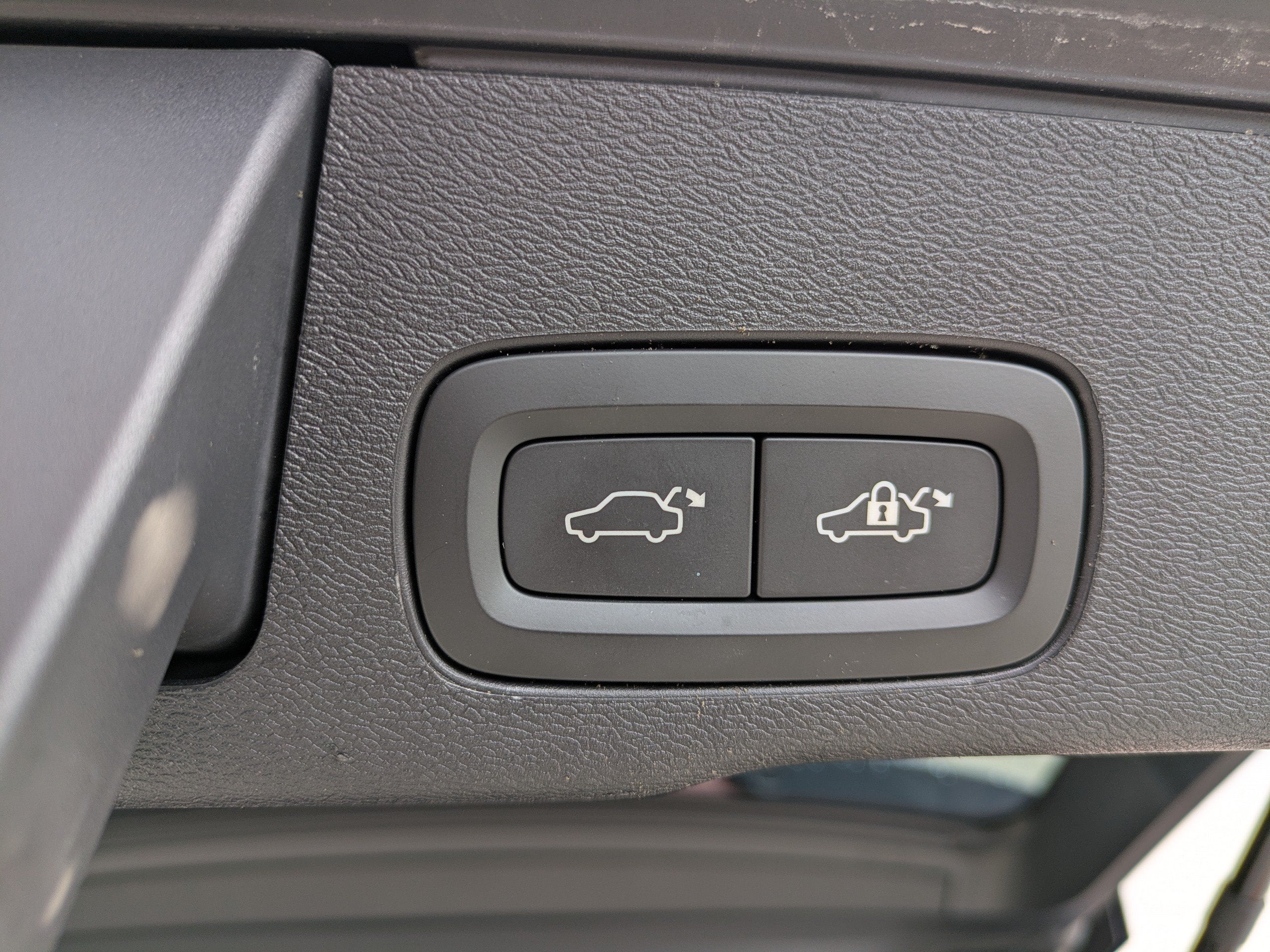 2018 Volvo XC60 INSCRIPTION