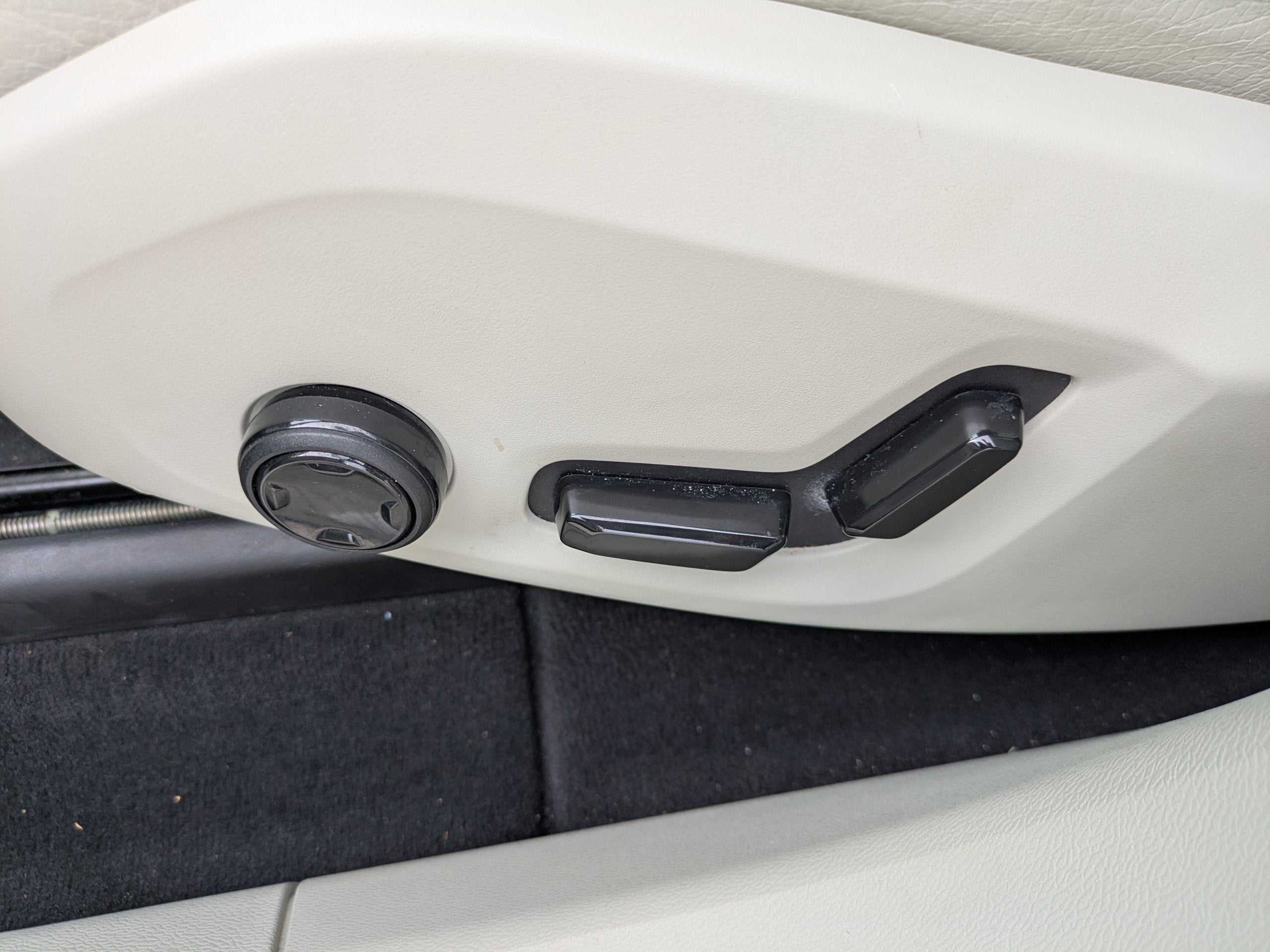 2018 Volvo XC60 INSCRIPTION