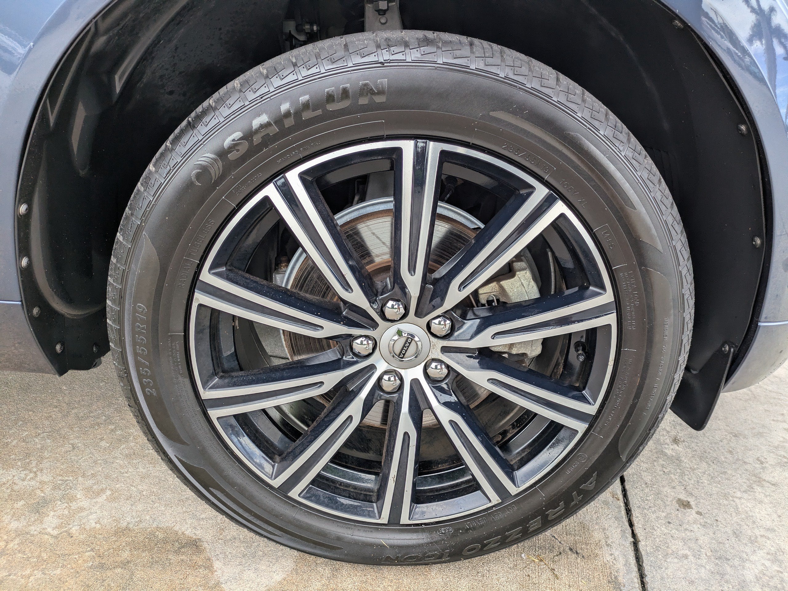 2018 Volvo XC60 INSCRIPTION