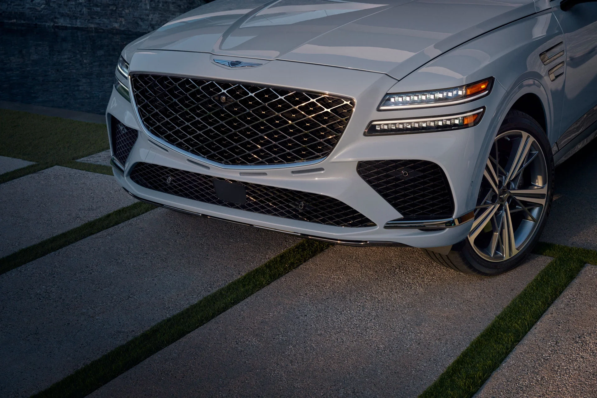 Black Genesis GV80